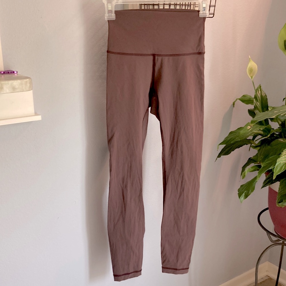 Lululemon capris 2
